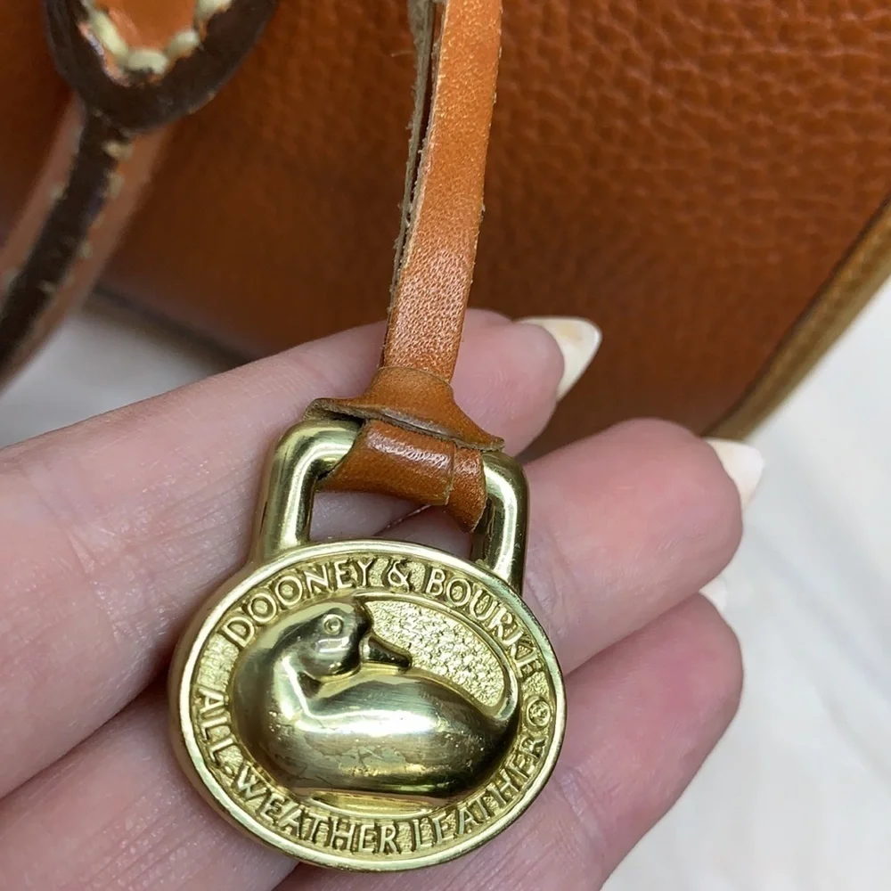 Gorgeous 1980's  Dooney and Bourke A1 series